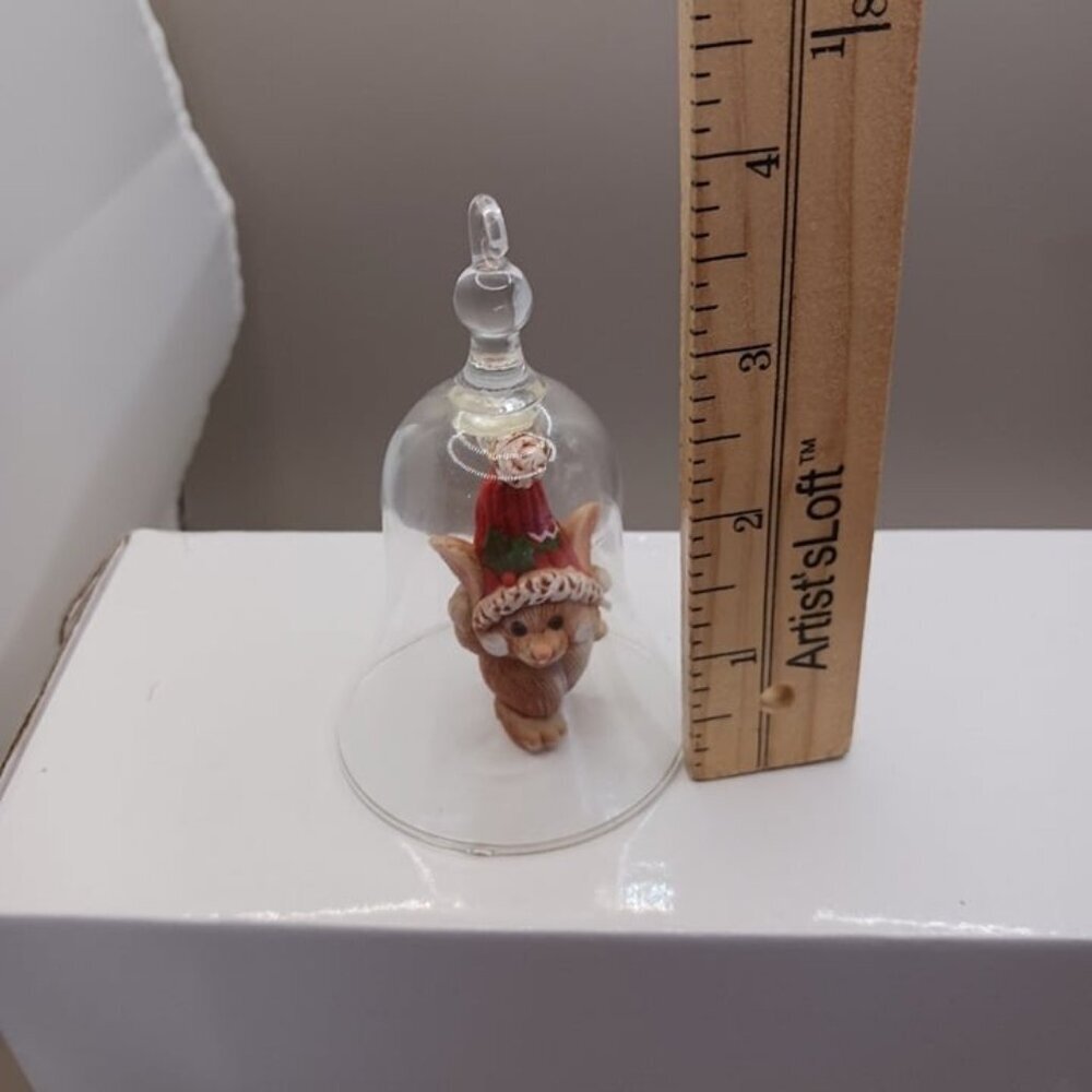 Hallmark vtg mouse in bell christmas ornament 1983 - Picture 7 of 7